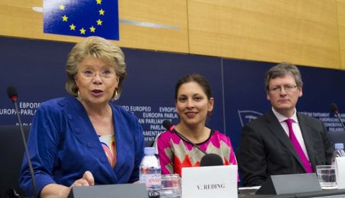 Sajtótájékoztató: EB Nemzeti Roma Stratégiákról szóló jelentés