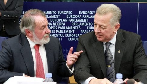 Schmitt Pál az EPP frakcióülésén